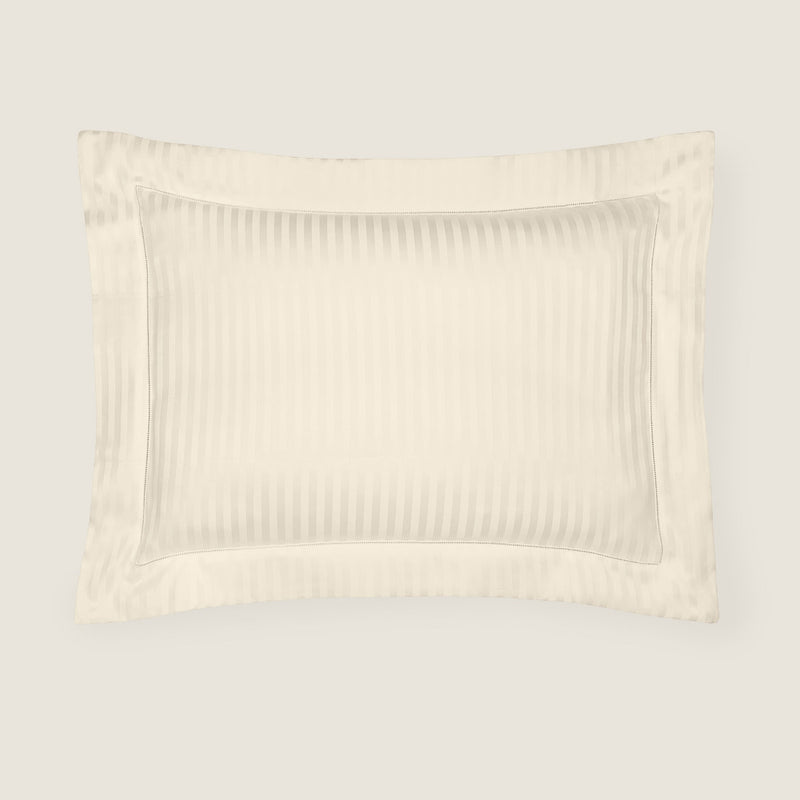 'Raso Rigato' Bed Linen Collection by Pratesi