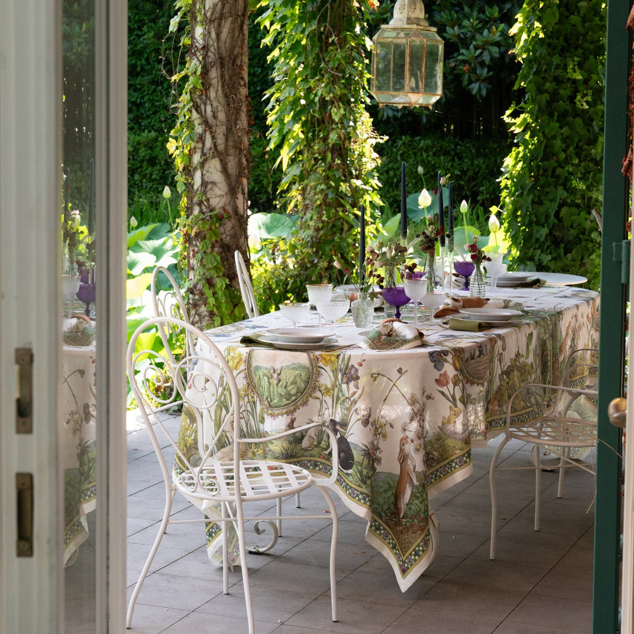 Bunny Garden Design Table Linen