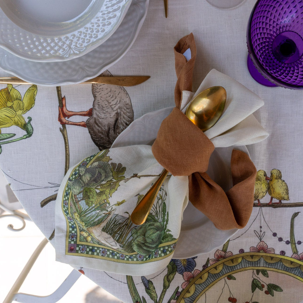 Bunny Garden Design Table Linen