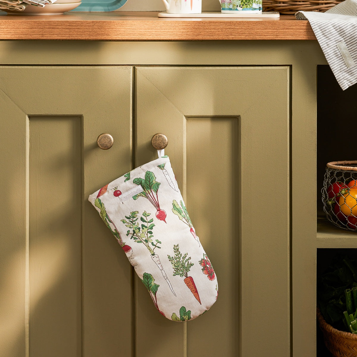 Sophie Allport Garden vegetables Oven Gloves & Mitts