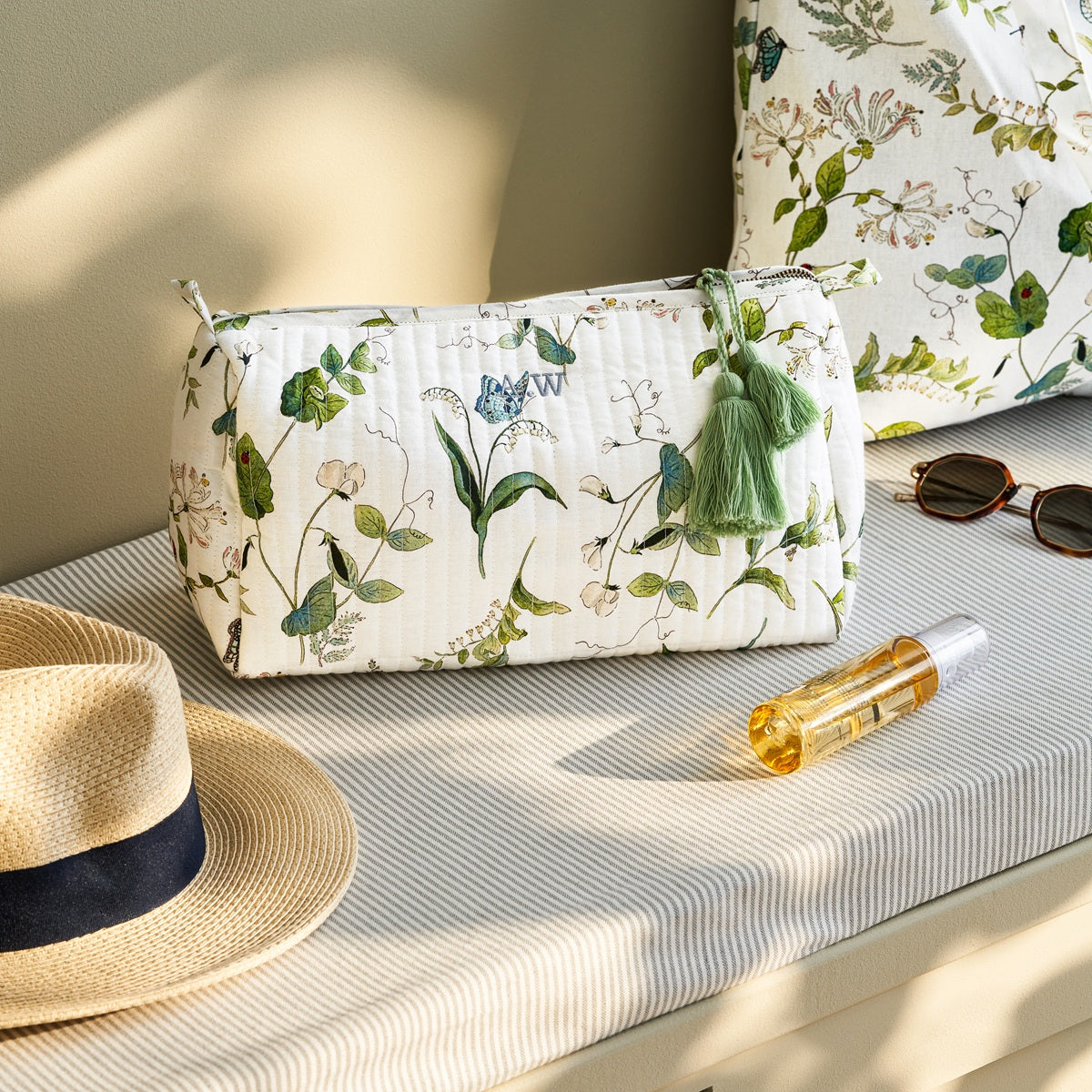 Sophie Allport Wild Floral Wash Bags