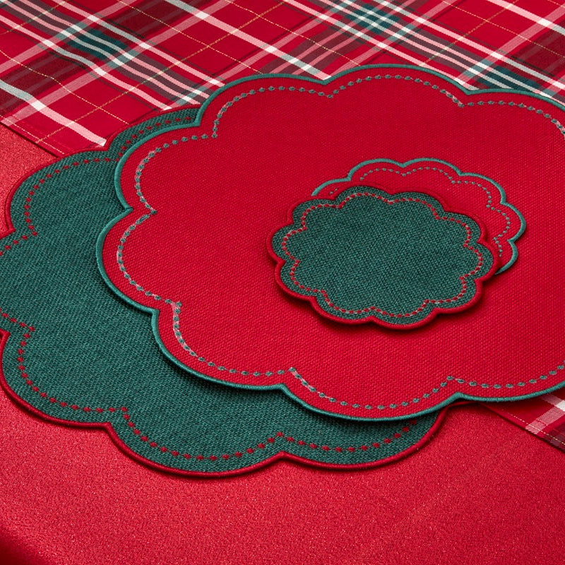 Scalloped Woven Placemats & Coasters