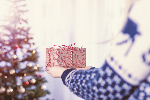 The Ultimate Christmas Gift Guide for Him: Luxurious Ideas for Every Man in Your Life