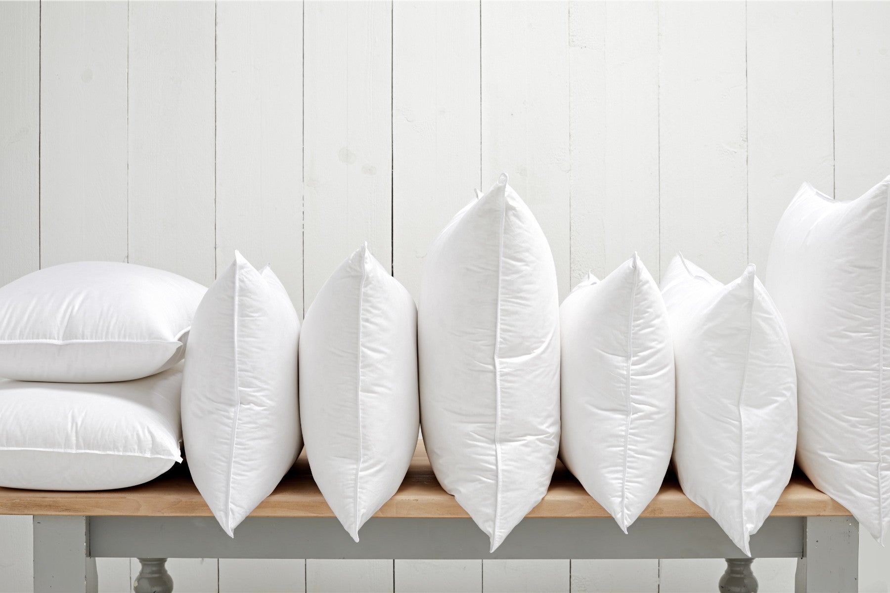 The Best Pillow in the UK: A Luxury Buyer’s Guide