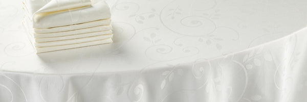 Dress Your Dining Table With Luxury Linen