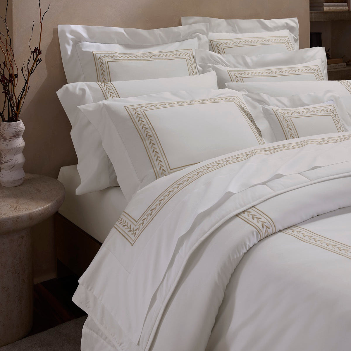 Impero Bed Linen by Pratesi