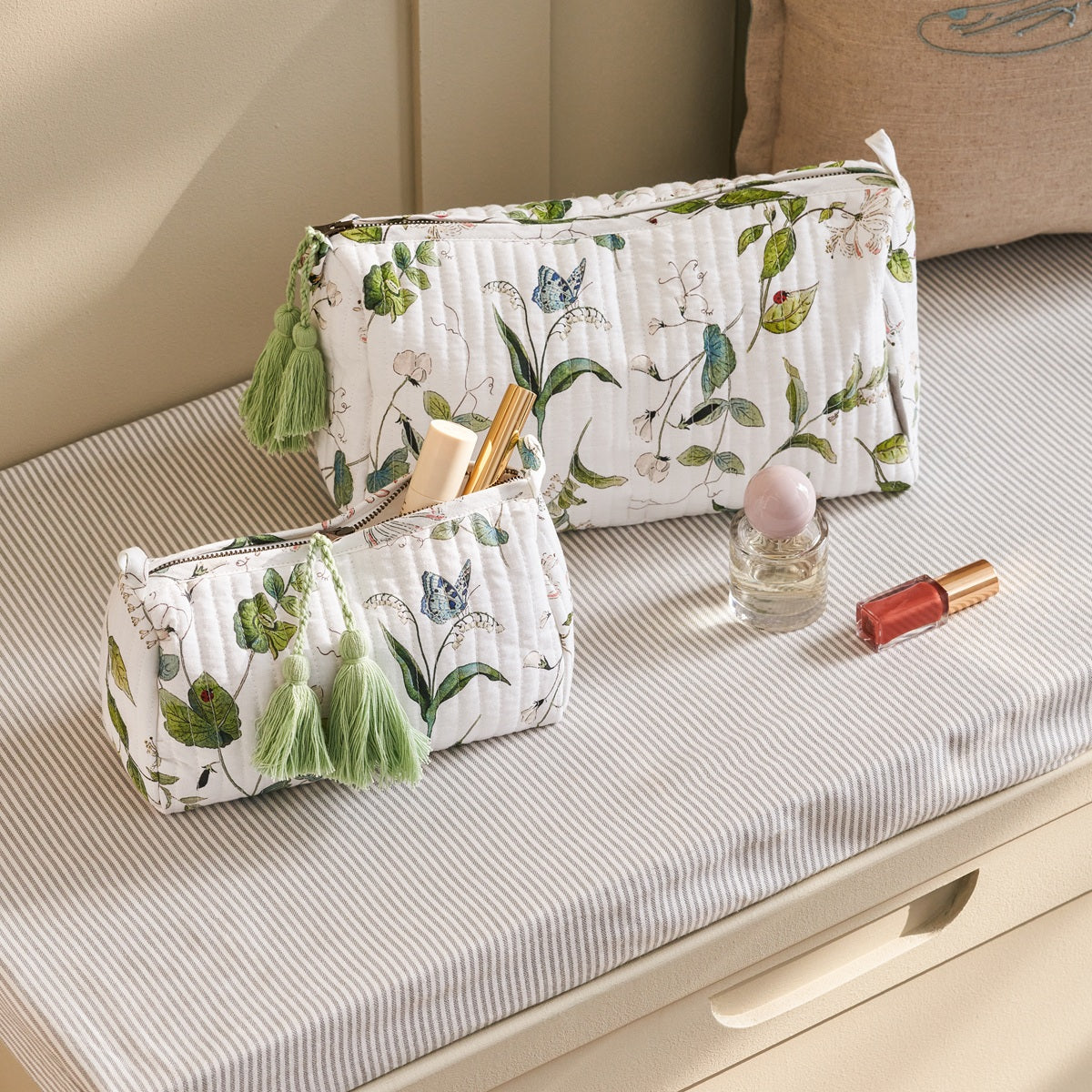 Sophie Allport Wild Floral Wash Bags