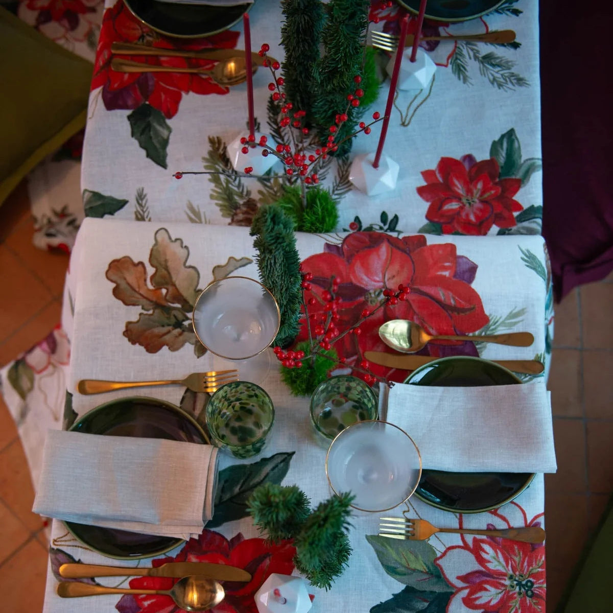 Etoile 100% Linen Table Linen