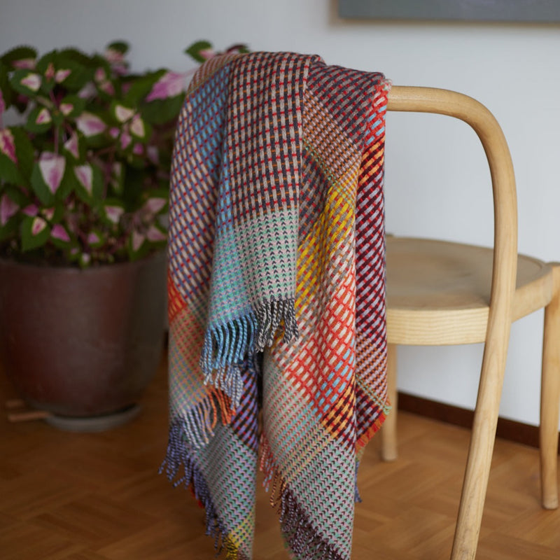 'Lovelace' Merino Lambswool Basketweave Lightweight Throw