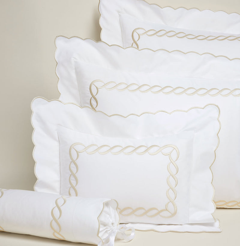'Treccia' Bed Linen Collection by Pratesi