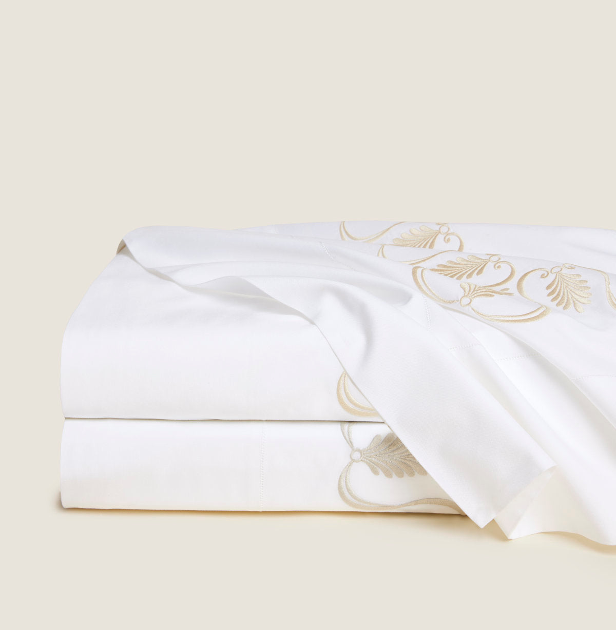 Paolina Bed Linen Collection by Pratesi