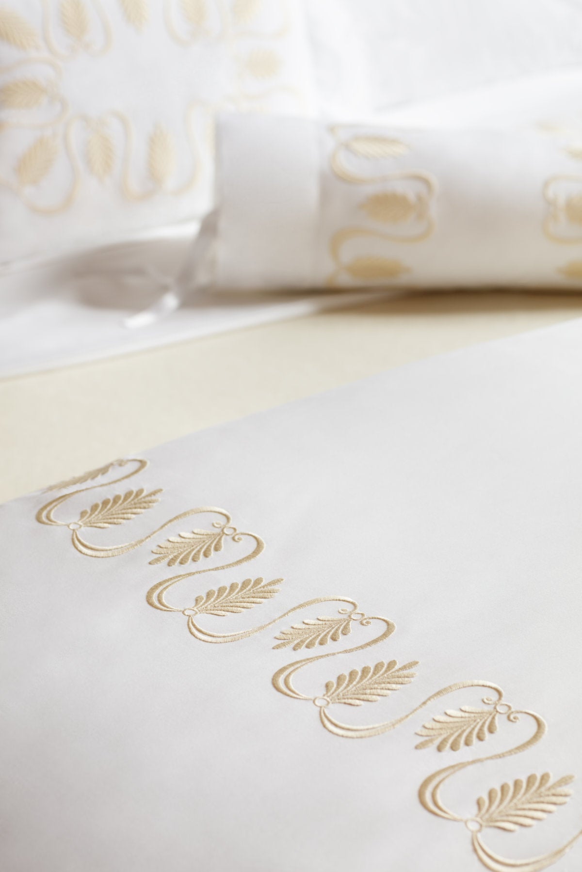 Paolina Bed Linen Collection by Pratesi