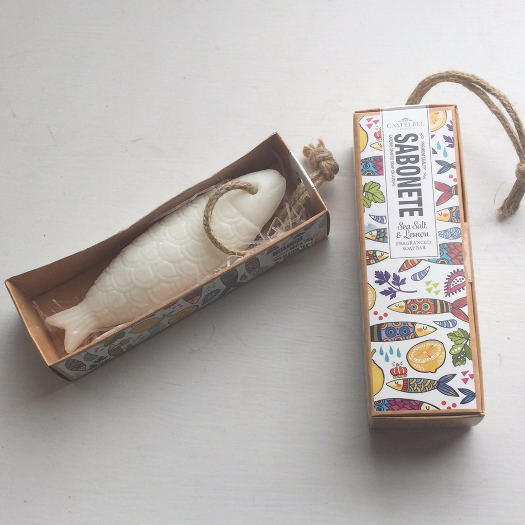 Sabonete Sardine Shaped Soap On A Rope