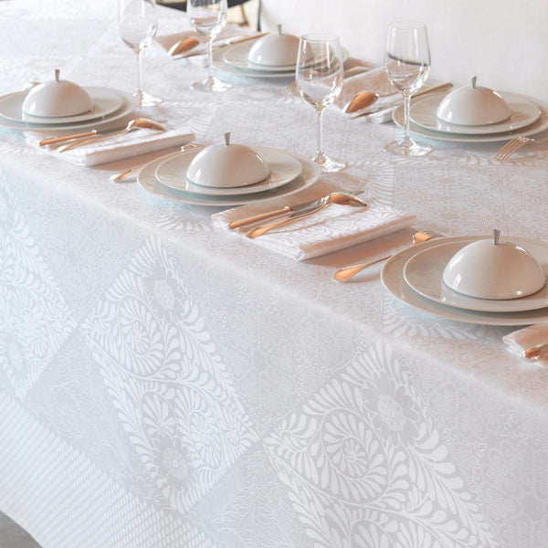 Bosphore Cotton Table Linen Collection